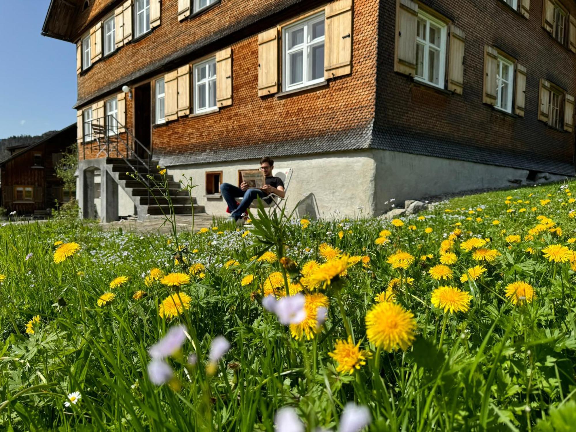 Bregenzerwaelderhaus Ambros Villa เบเซา ภายนอก รูปภาพ